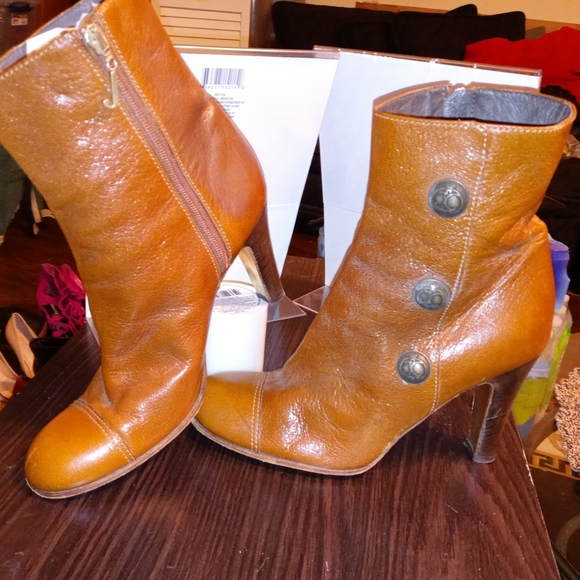 SHOES!!!!- - Picture 10 of 16